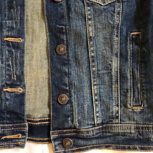 ✨ Dark Jean Jacket with gold accents ✨ - Picture 4 of 4